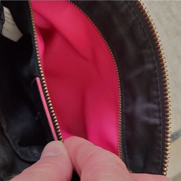 Elliott Lucca Messina 3-zip Clutch Crossbody Bag - Picture 13 of 16